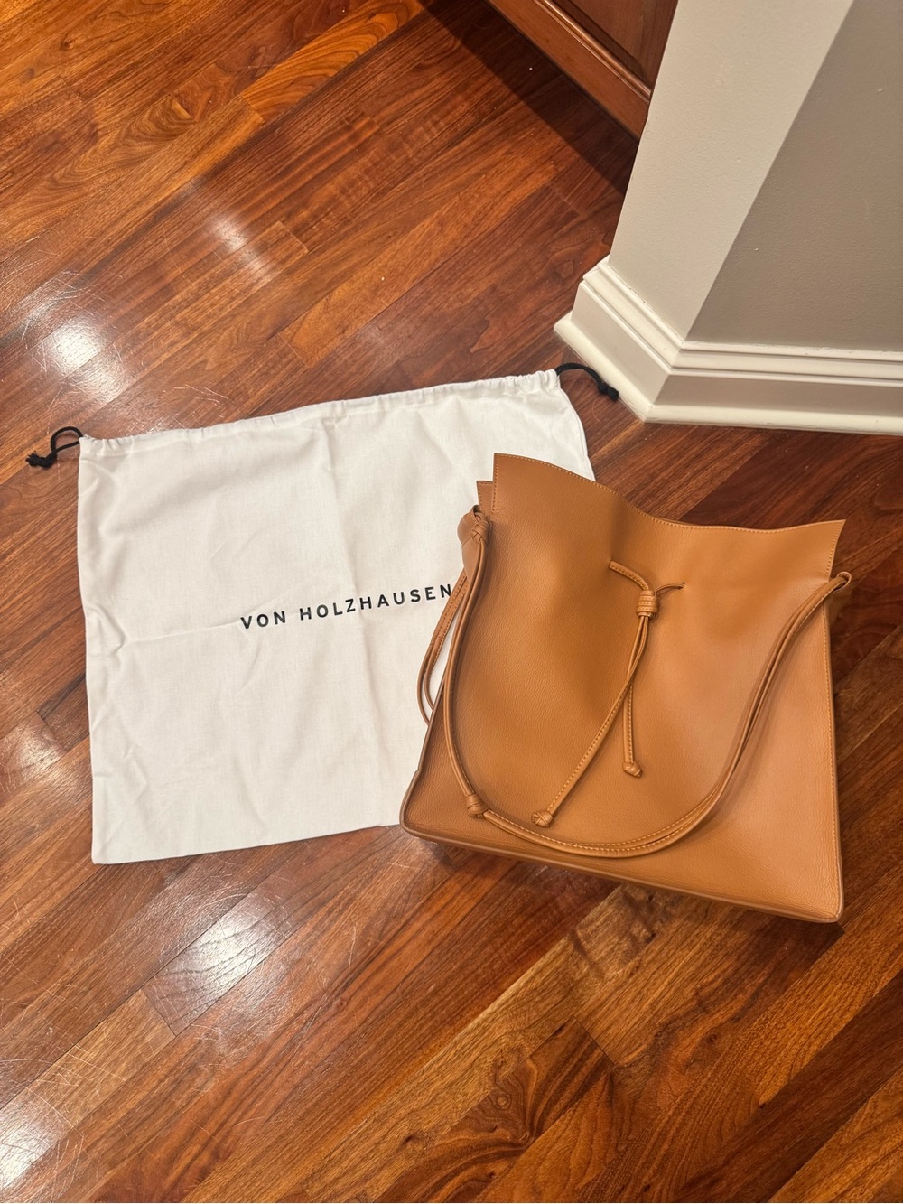 Von Holzhausen The Large Shopper in Caramel